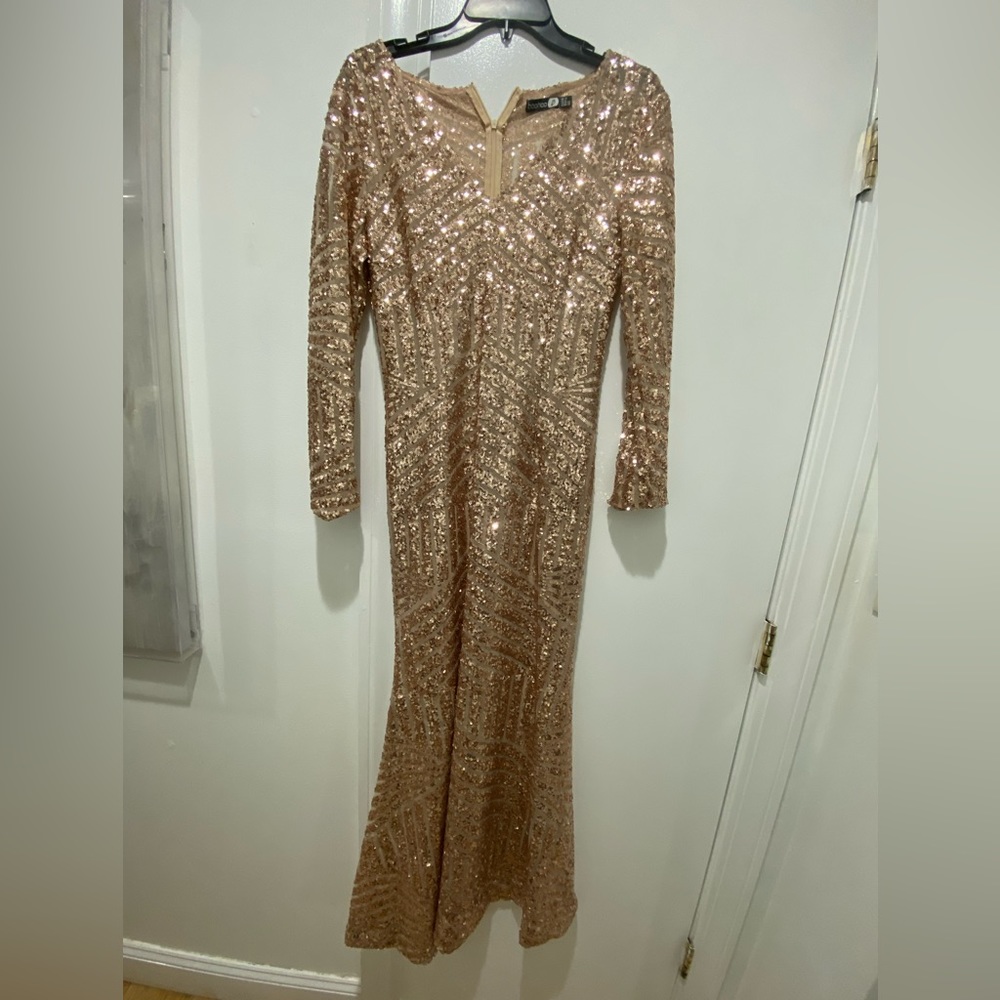 Sequin bronze dress. Size 6- mesh and sequin it’s see through